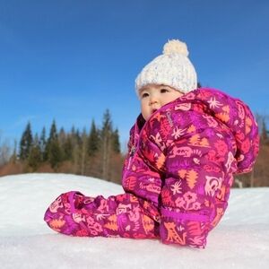Columbia Sport Snow Bunny Suit Size 3/6‎ months